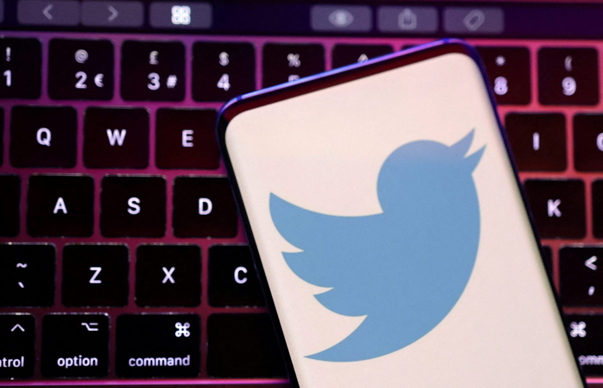 Twitter’s lead EU regulator concerned over blue tick rollout