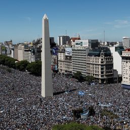 Argentina’s World Cup heroes airlifted in helicopters as street party overflows