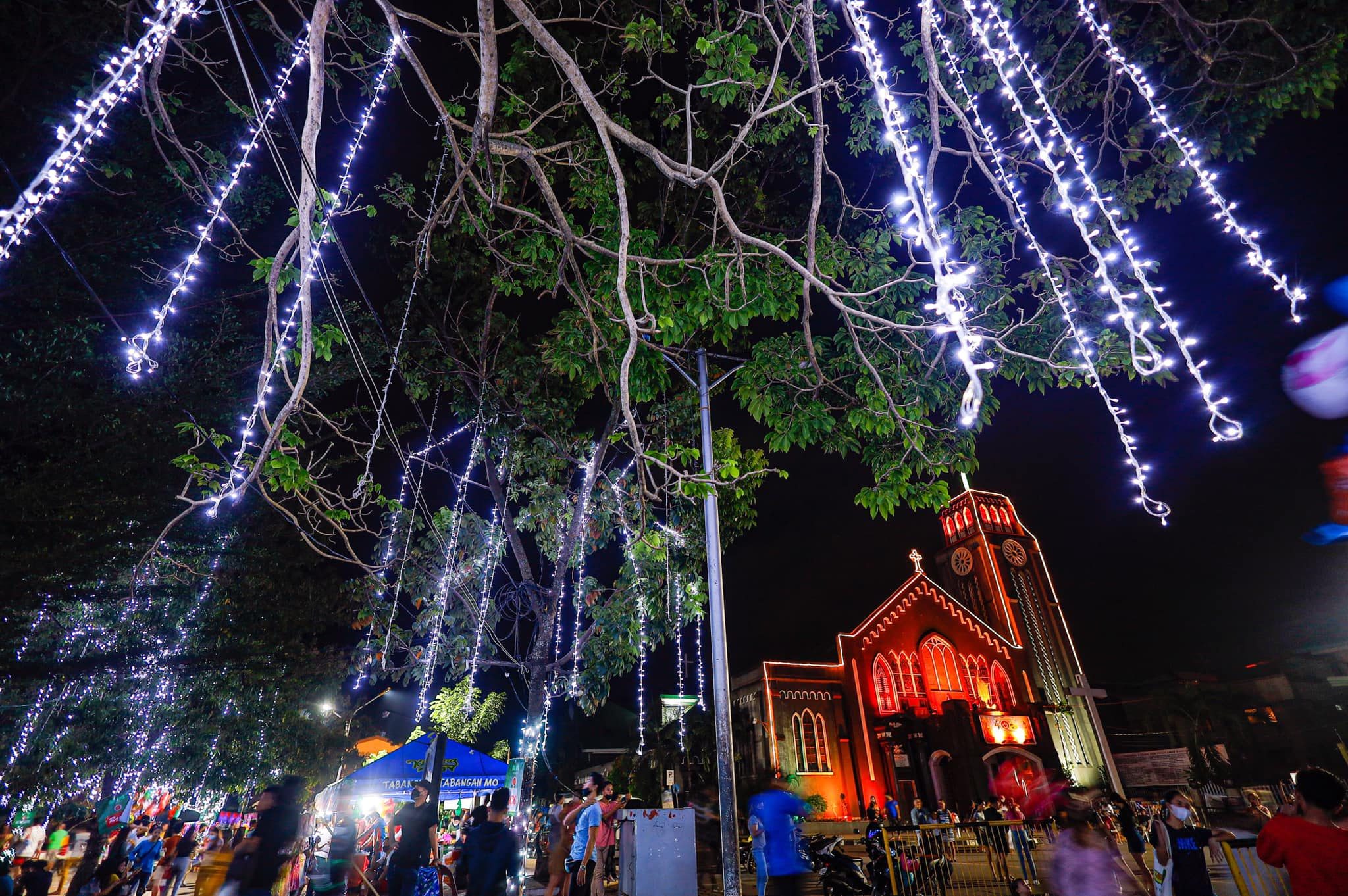 ‘White Christmas’: Cagayan de Oro lights up historic edifice, park
