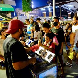 Davao treats parkgoers to lights, sounds, free food delights nightly