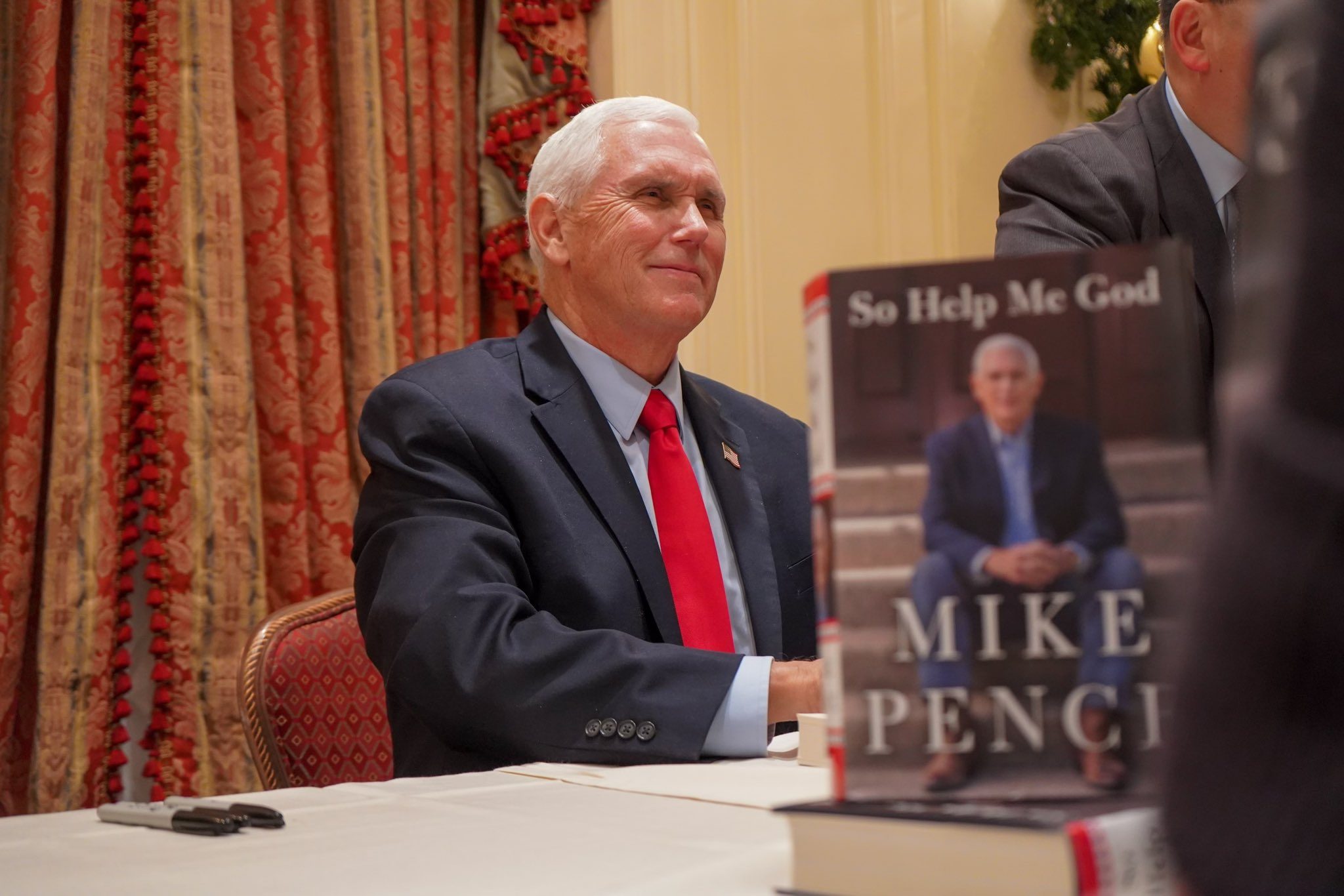Mike Pence did not file to run for president, adviser says
