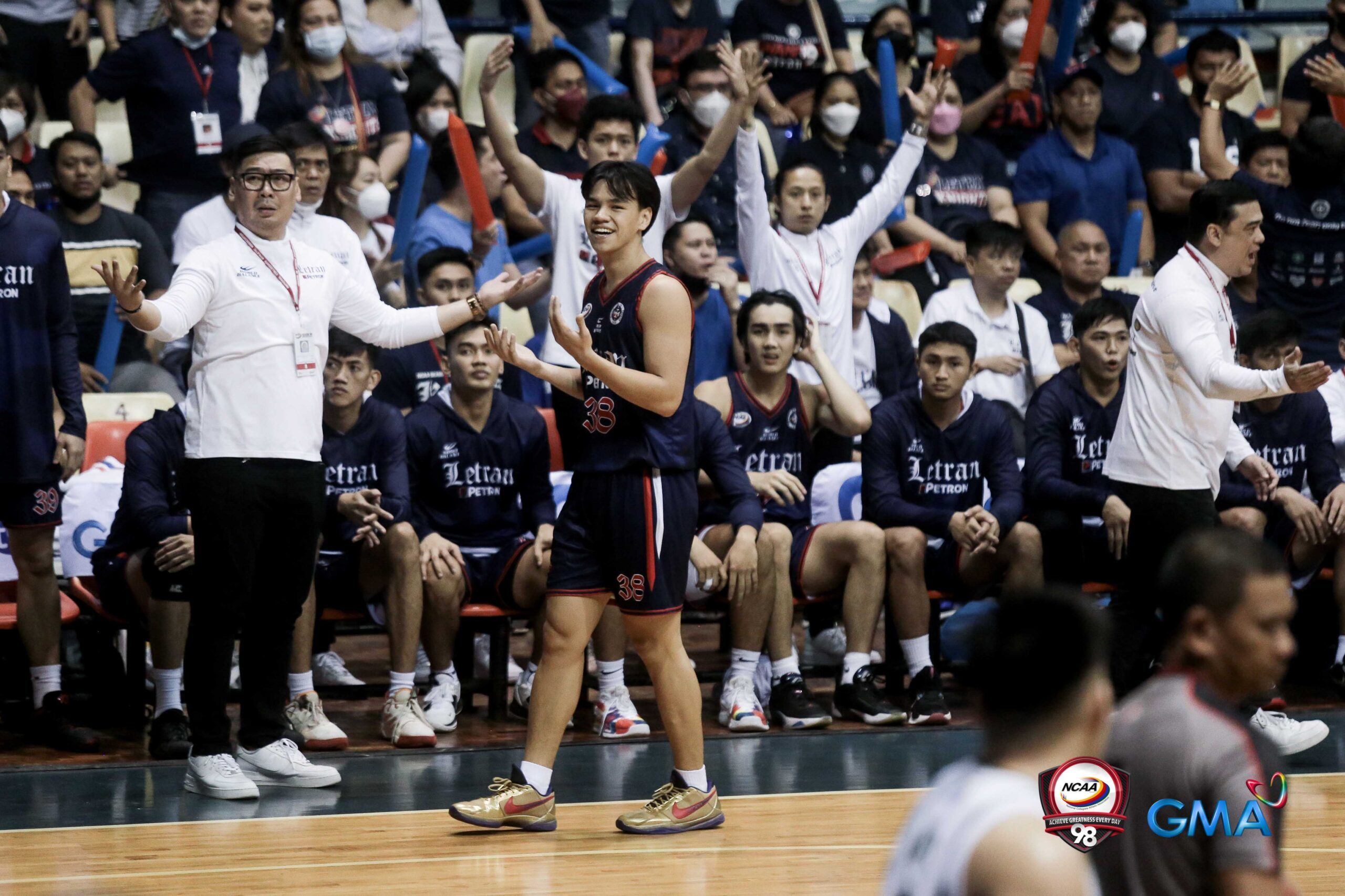 Fran Yu-less Letran routs CSB, takes do-or-die Game 3 to complete three-peat