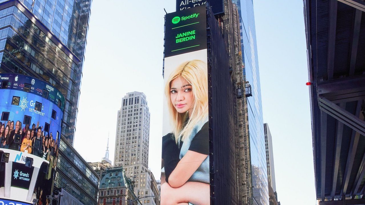 LOOK: Janine Berdin makes it to Times Square billboard