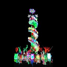 Quezon town transforms lighthouse into giant Christmas tree, draws tourists