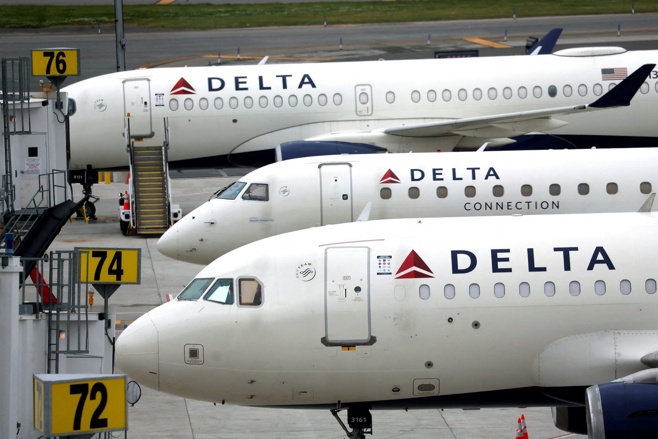 Delta sees air travel boom nearly doubling its 2023 earnings