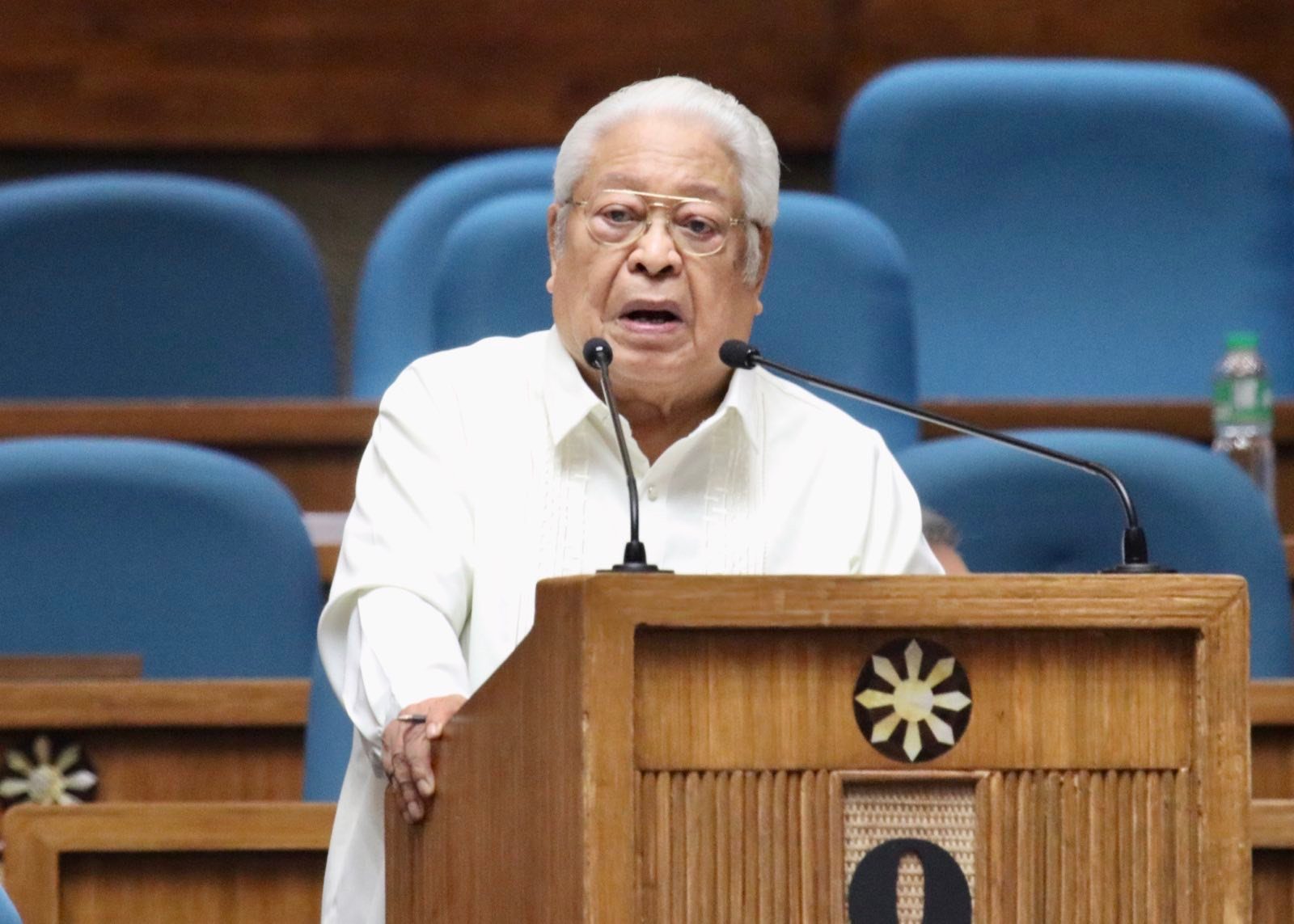 Lagman calls on Marcos to use contingent funds to bail out rice retailers