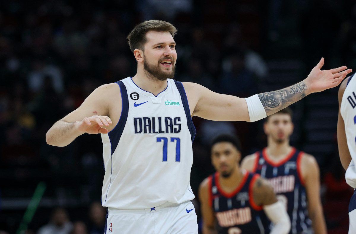 Luka Doncic pours in 50 as Mavs topple Rockets