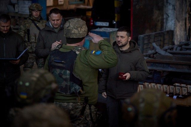 Zelenskiy shows up failed Russian efforts with visit to east Ukraine