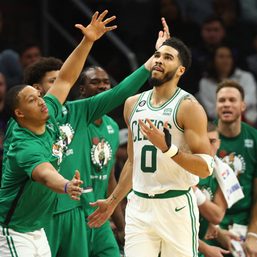 Celtics throttle Suns, continue dominance over West