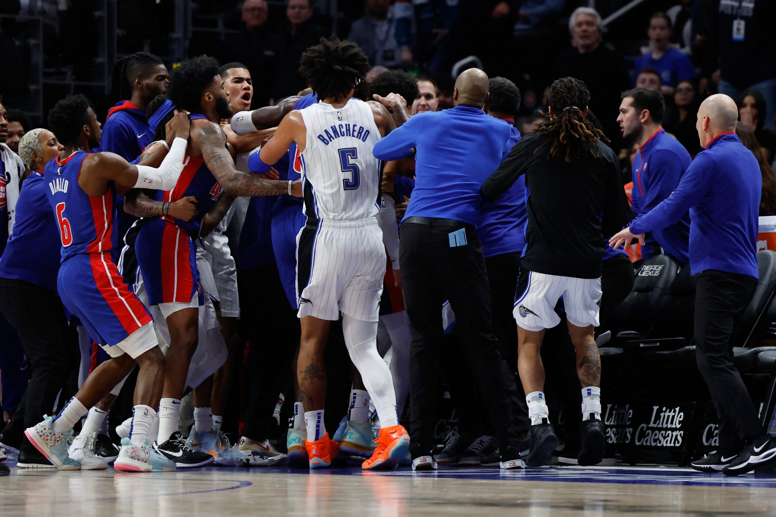 Killian Hayes, 10 others suspended for Pistons-Magic brawl