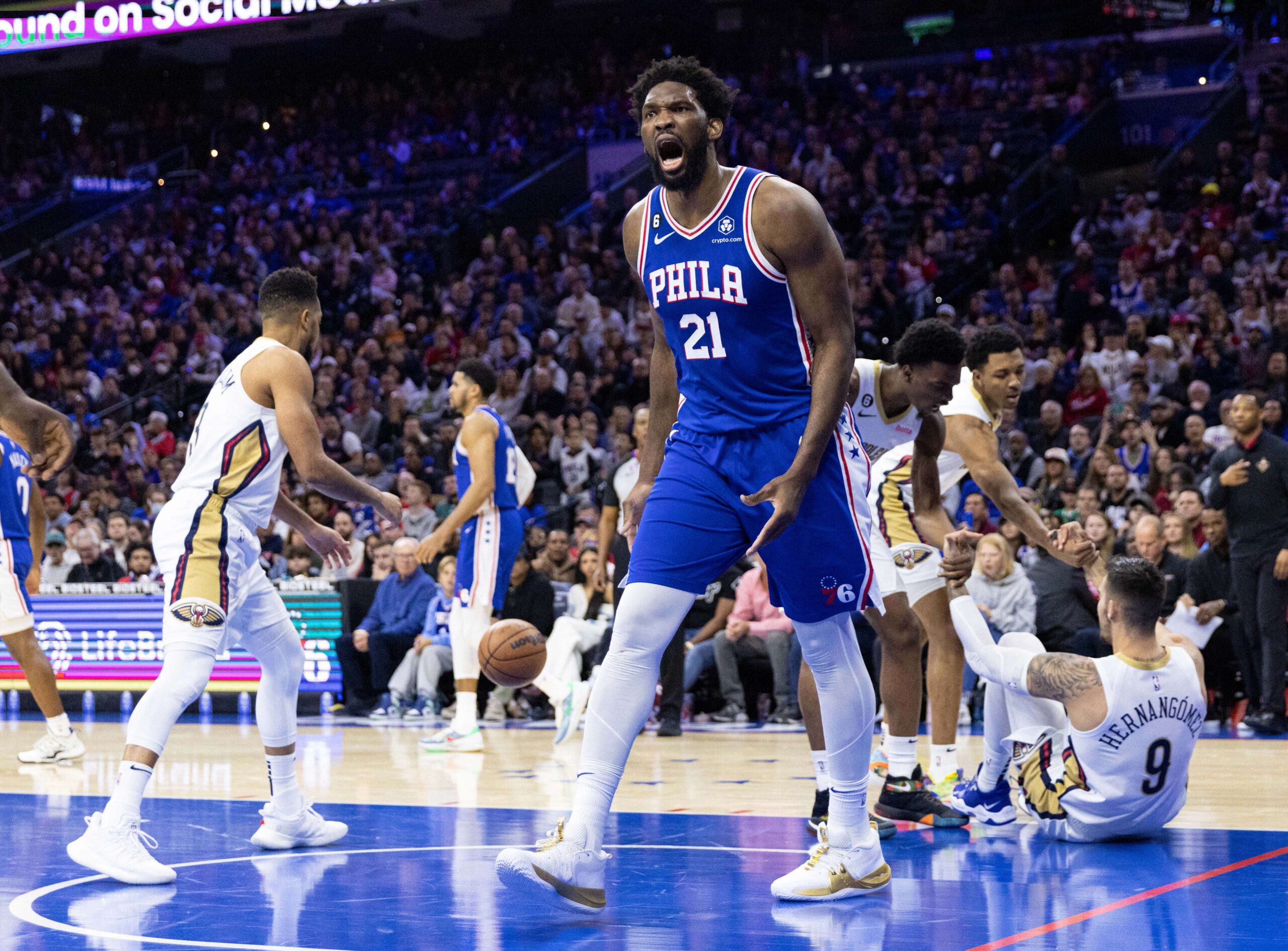 Joel Embiid plays big, Zion Williamson injured as Sixers down Pelicans