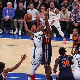 Bucks stars lead 17-point comeback to edge Knicks, spoil’s Brunson’s 44