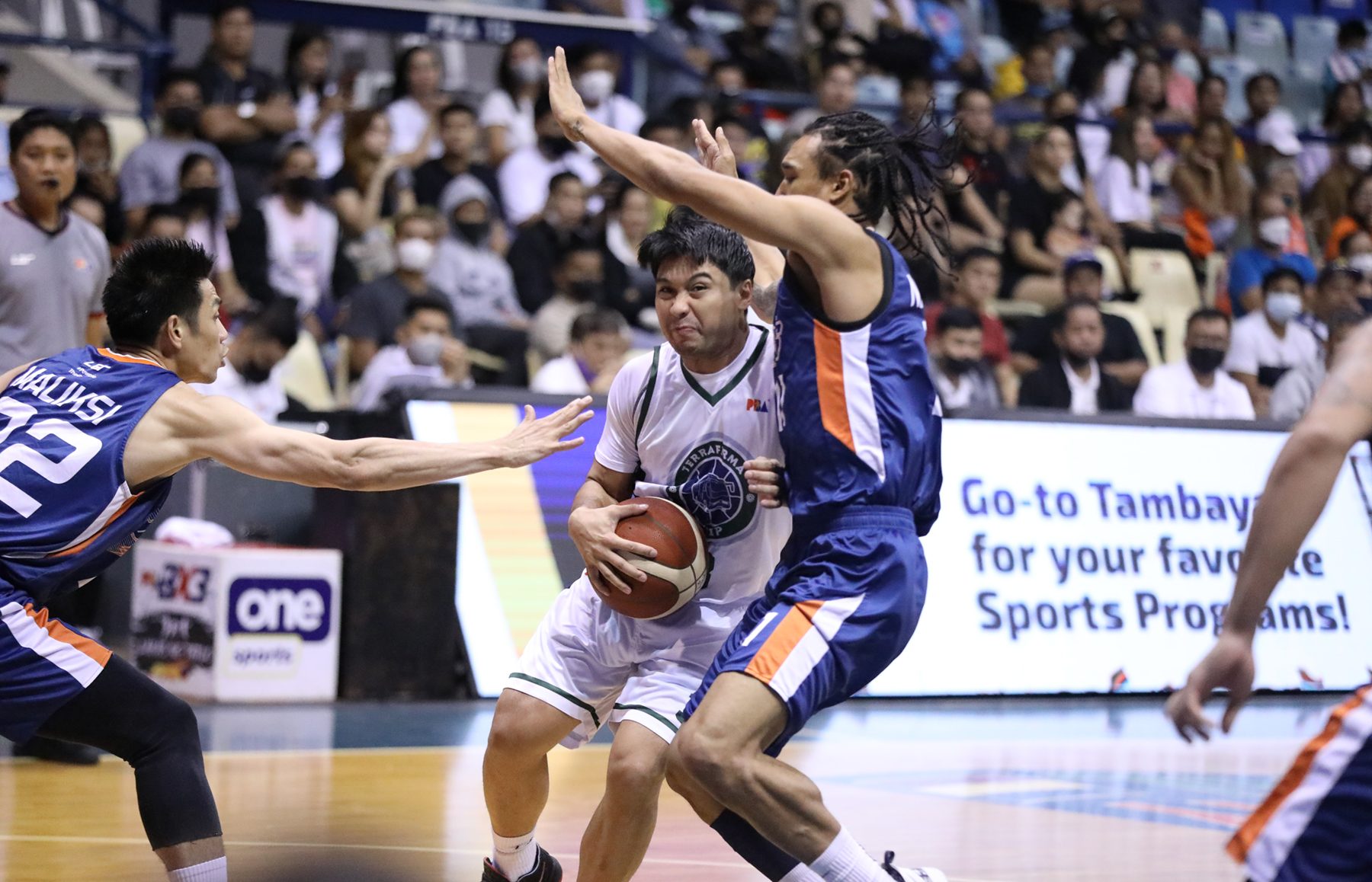 Terrafirma stuns Meralco for Governors’ Cup breakthrough, denies Bolts solo 1st
