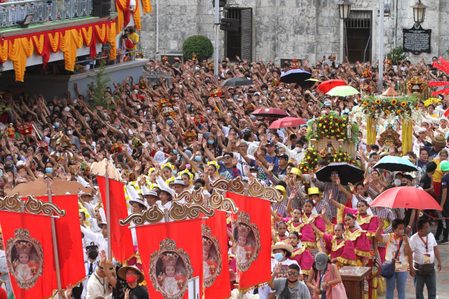 Sinulog 2023 festivities begin with grand parade