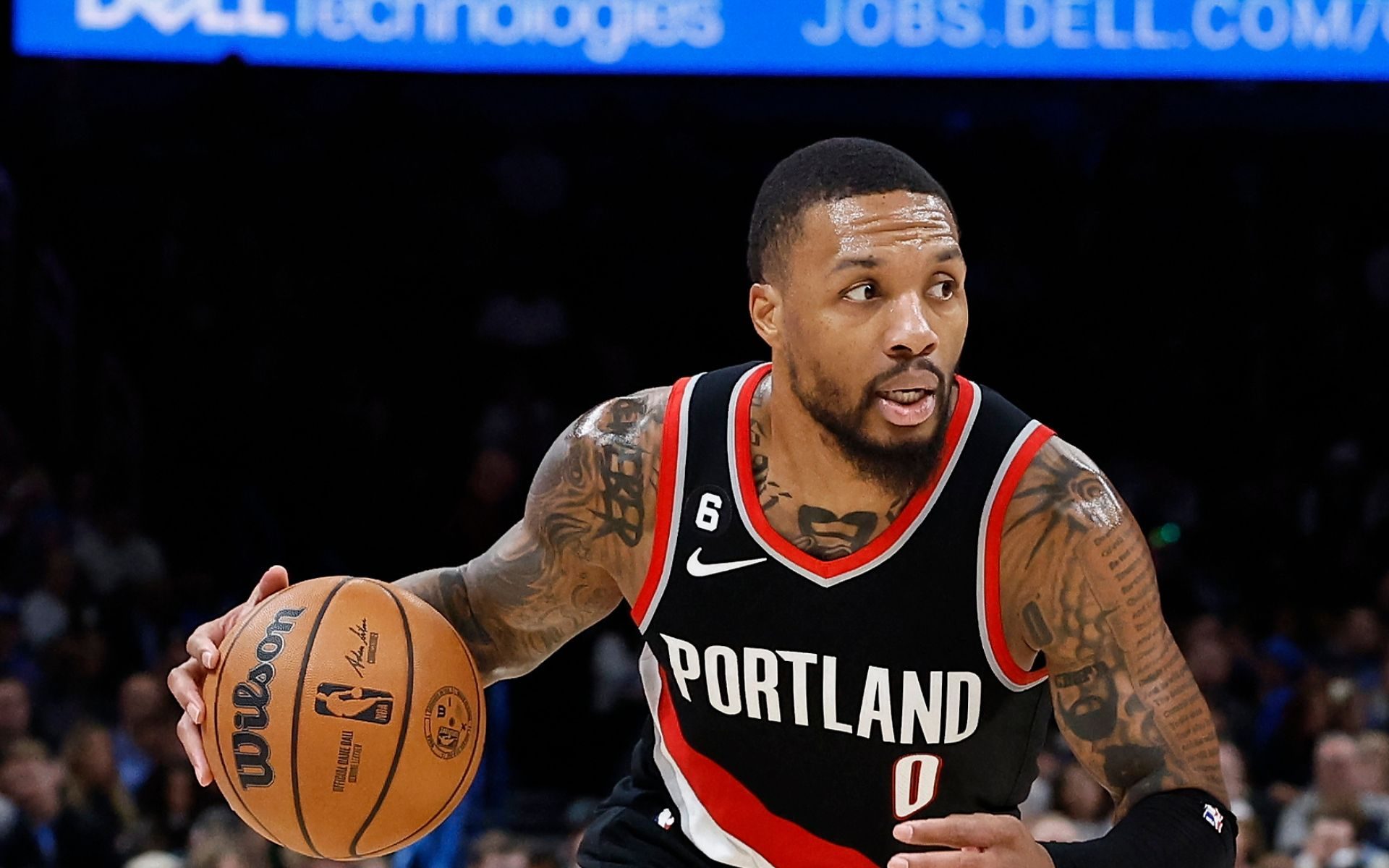 Bucks favored to win title after deal for Damian Lillard