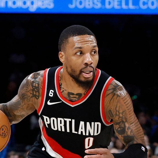 Bucks favored to win title after deal for Damian Lillard