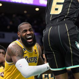 LeBron James erupts for 43 as Lakers clamp Hornets comeback rally