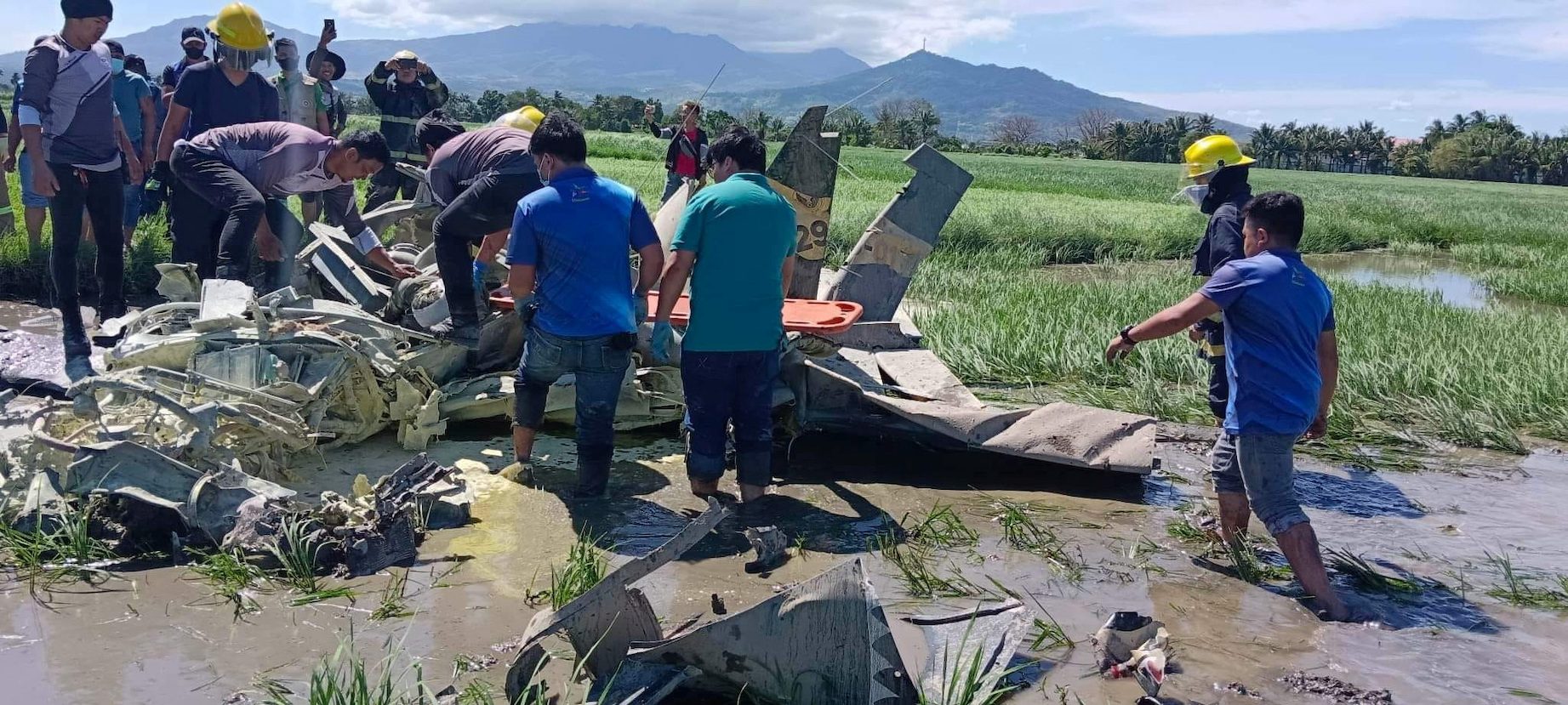 2 killed in Bataan military plane crash