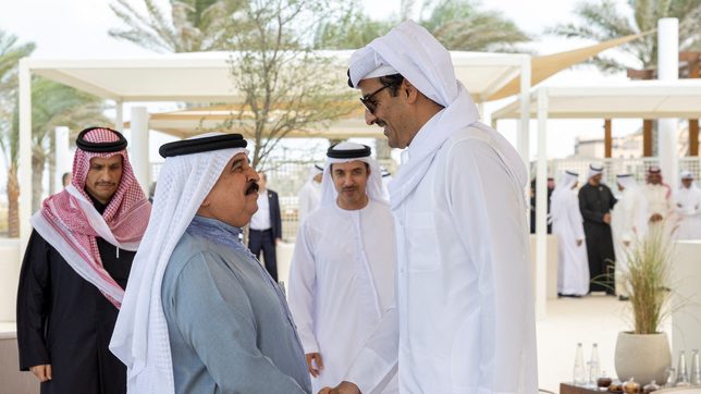 Bahrain’s crown prince calls Qatari emir in apparent step towards mending fences