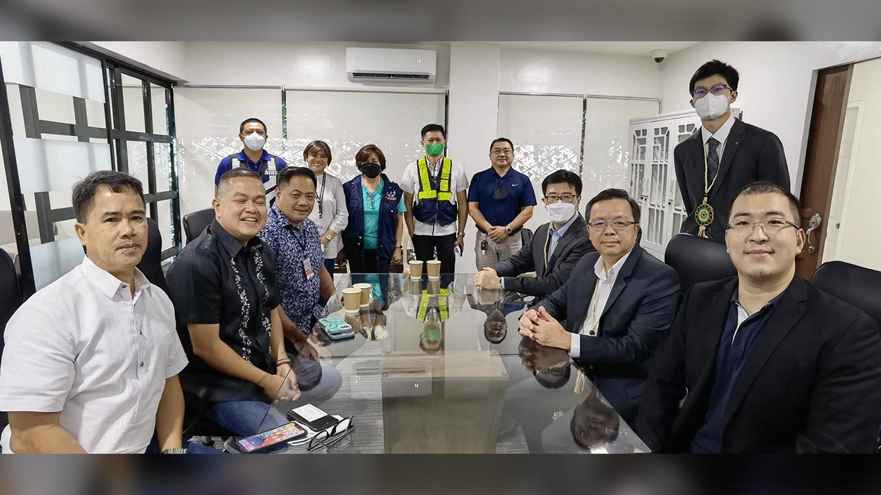 Chinese ambassador’s Boracay visit hints at return of biggest tourist market