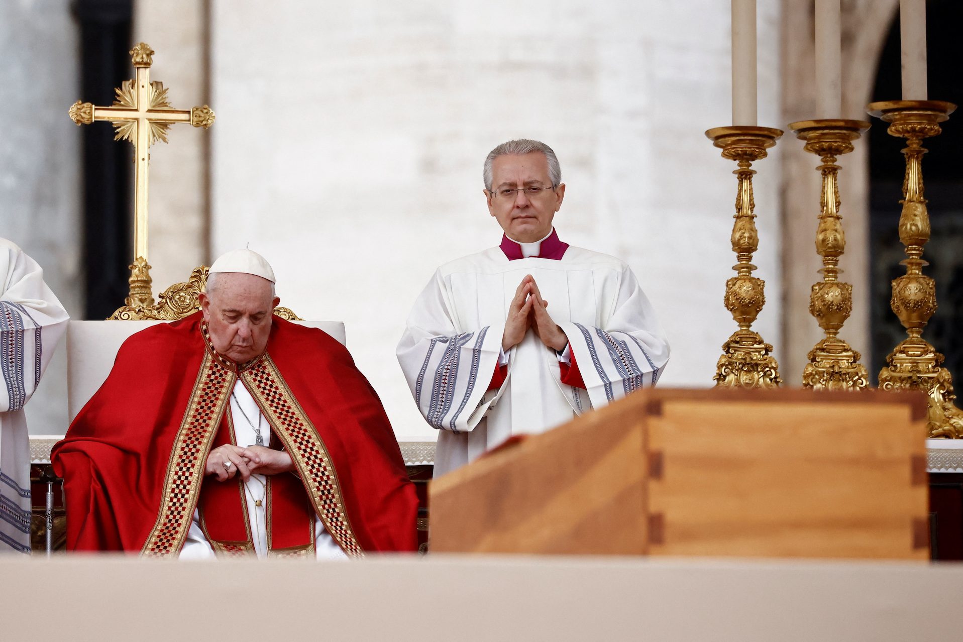 Pope Francis leads Catholics in bidding farewell to ex Pope Benedict