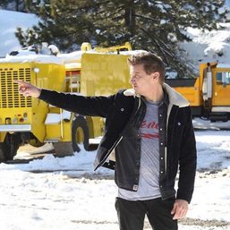 US actor Jeremy Renner says he broke over 30 bones in snowplow accident