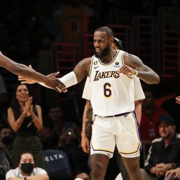 LeBron, Lakers storm back from 25-point hole to dispatch Blazers