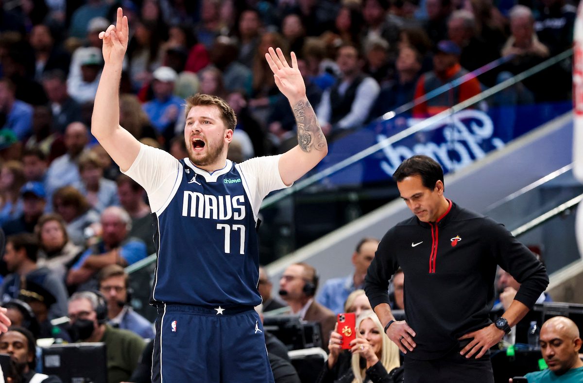 Luka Doncic stars in Mavericks’ rout of Heat