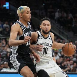 Spurs top shorthanded Nets, snap 5-game skid