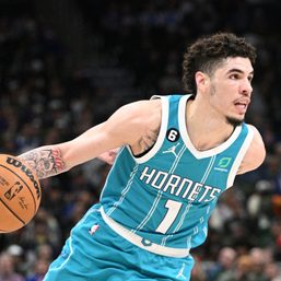 Hornets tie NBA mark with 51 first-quarter points, rout Bucks