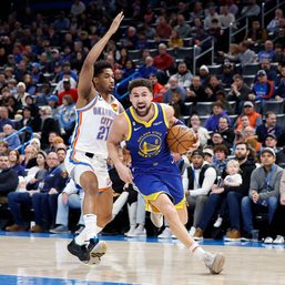 Klay Thompson turns in vintage night, bombs 12 threes in Warriors’ Thunder rout