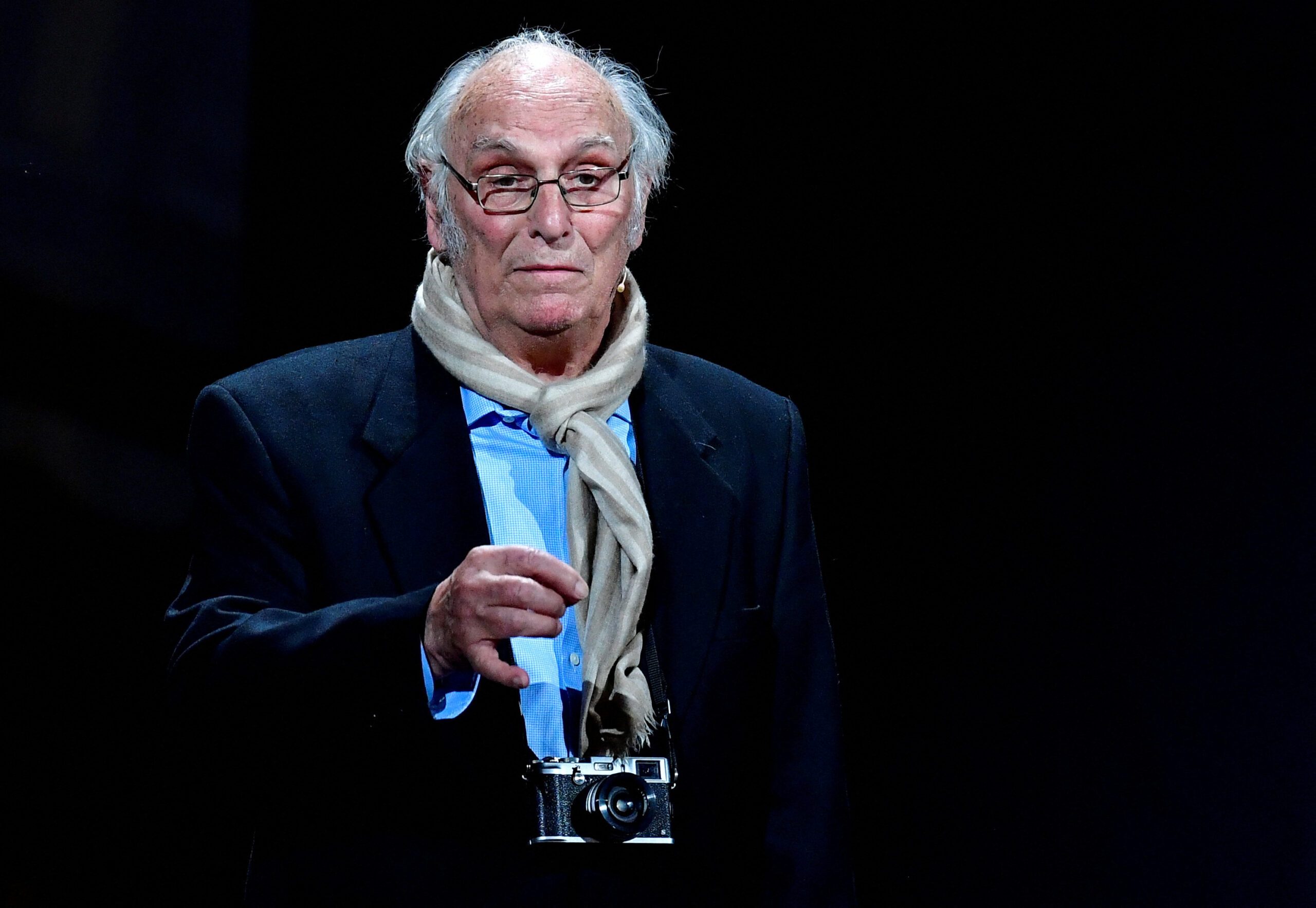 Carlos Saura, who led Spanish art cinema’s revival, dies at 91