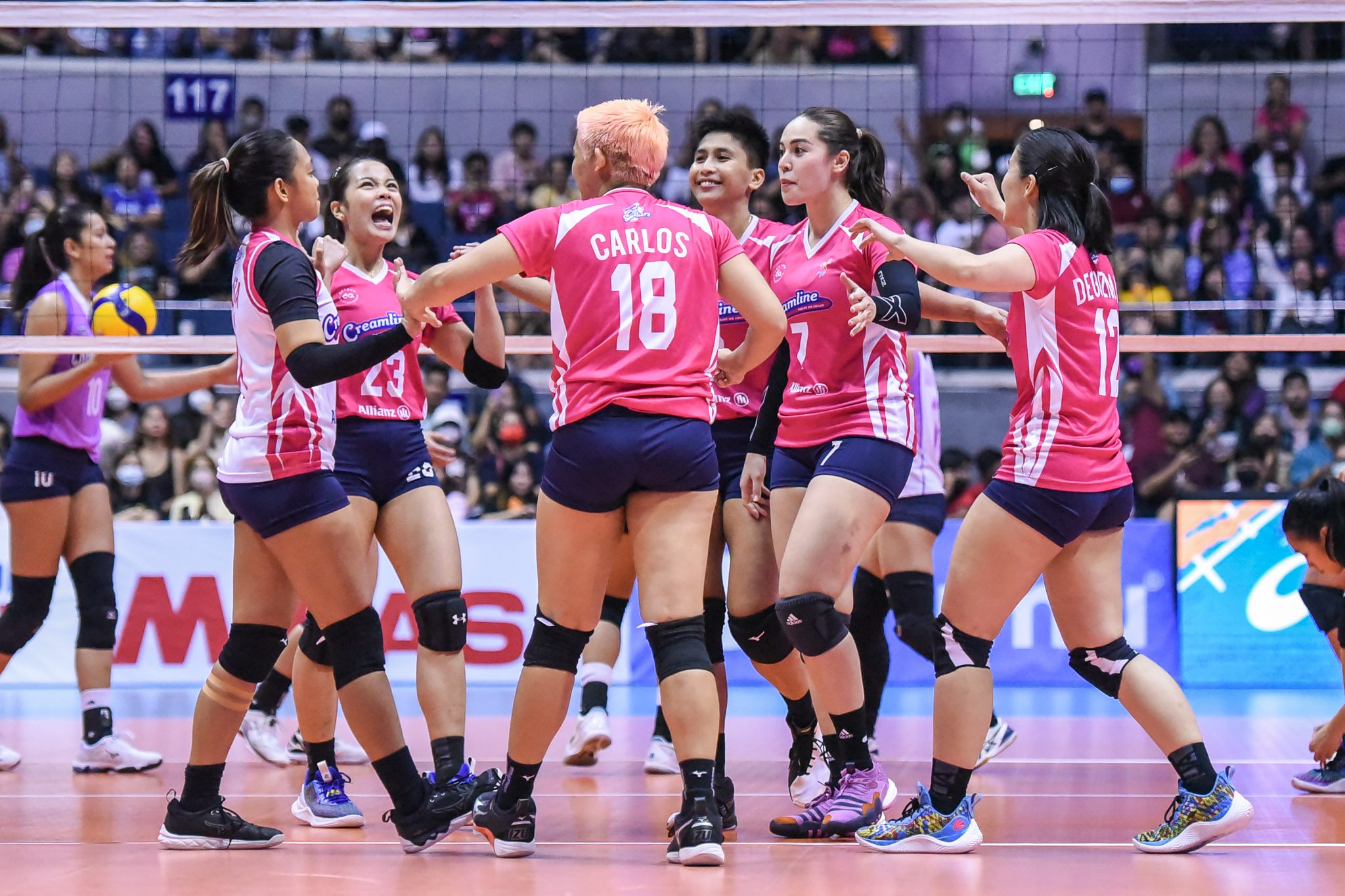 Creamline toys around Choco Mucho in lopsided sweep, goes up 8-0 in matchups