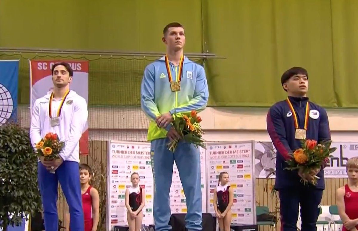 Carlos Yulo snags parallel bars bronze to wrap up Cottbus World Cup