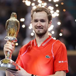 Daniil Medvedev downs Andy Murray to claim Doha title