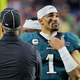 Eagles quarterback Hurts comes up short against rival Mahomes – again – after Super Bowl loss