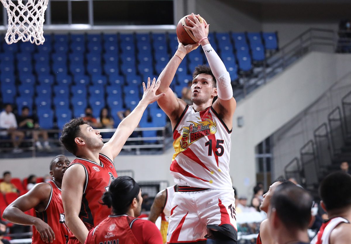 San Miguel coasts to another blowout, crushes Blackwater for 2-0 start