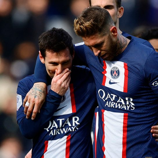 Sublime Messi free kick earns PSG win over Lille