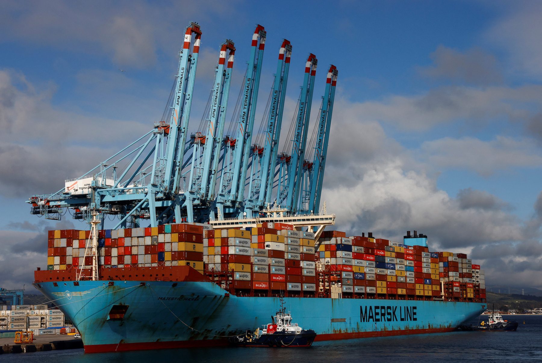 Maersk warns lower container volumes to hit 2023 profits