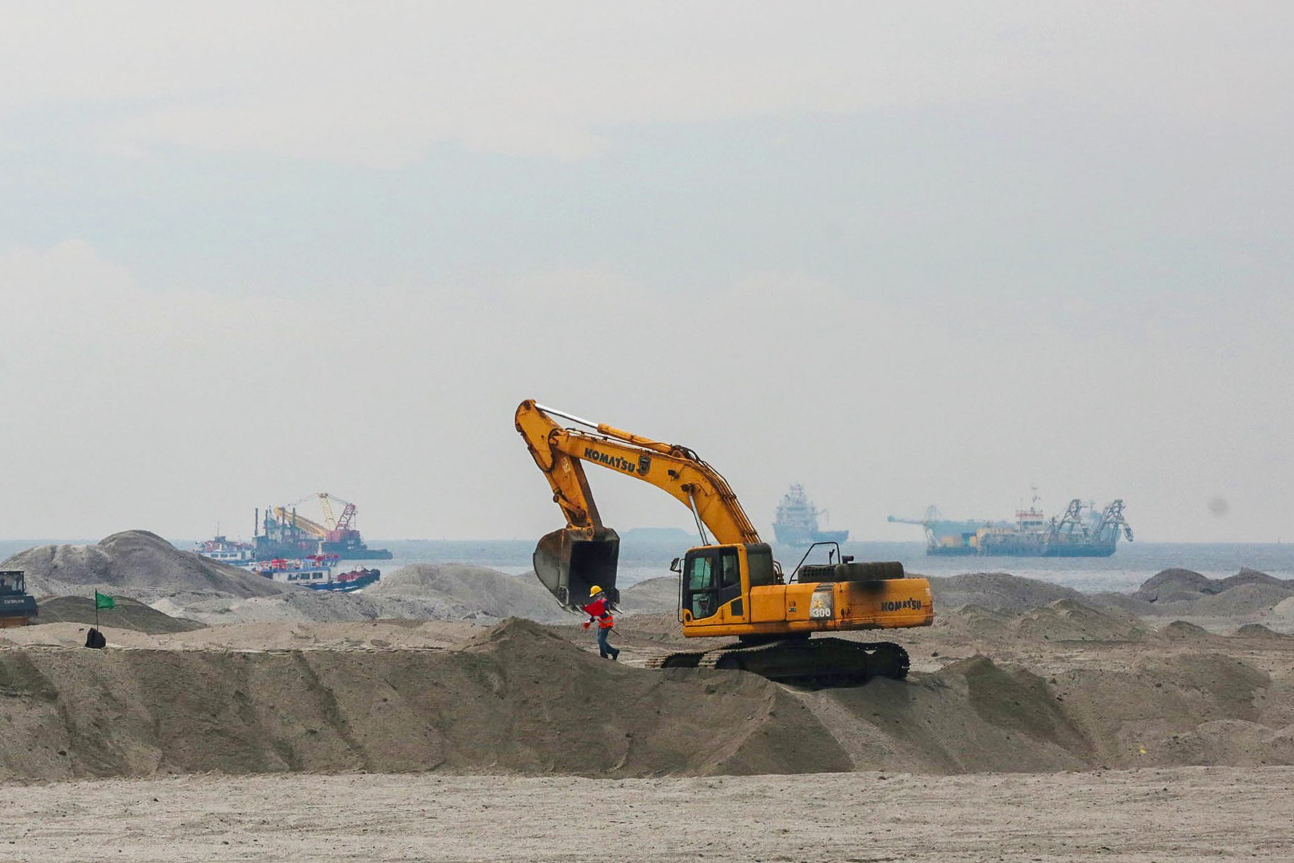 DENR conducting ‘cumulative impact assessment’ of Manila Bay reclamation projects