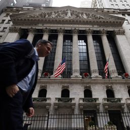Stocks rally, US yields flat on hope for central banks pause