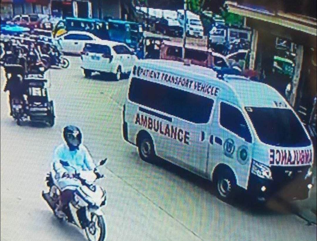 Gunmen use ambulance in Marawi gun attack, video shows