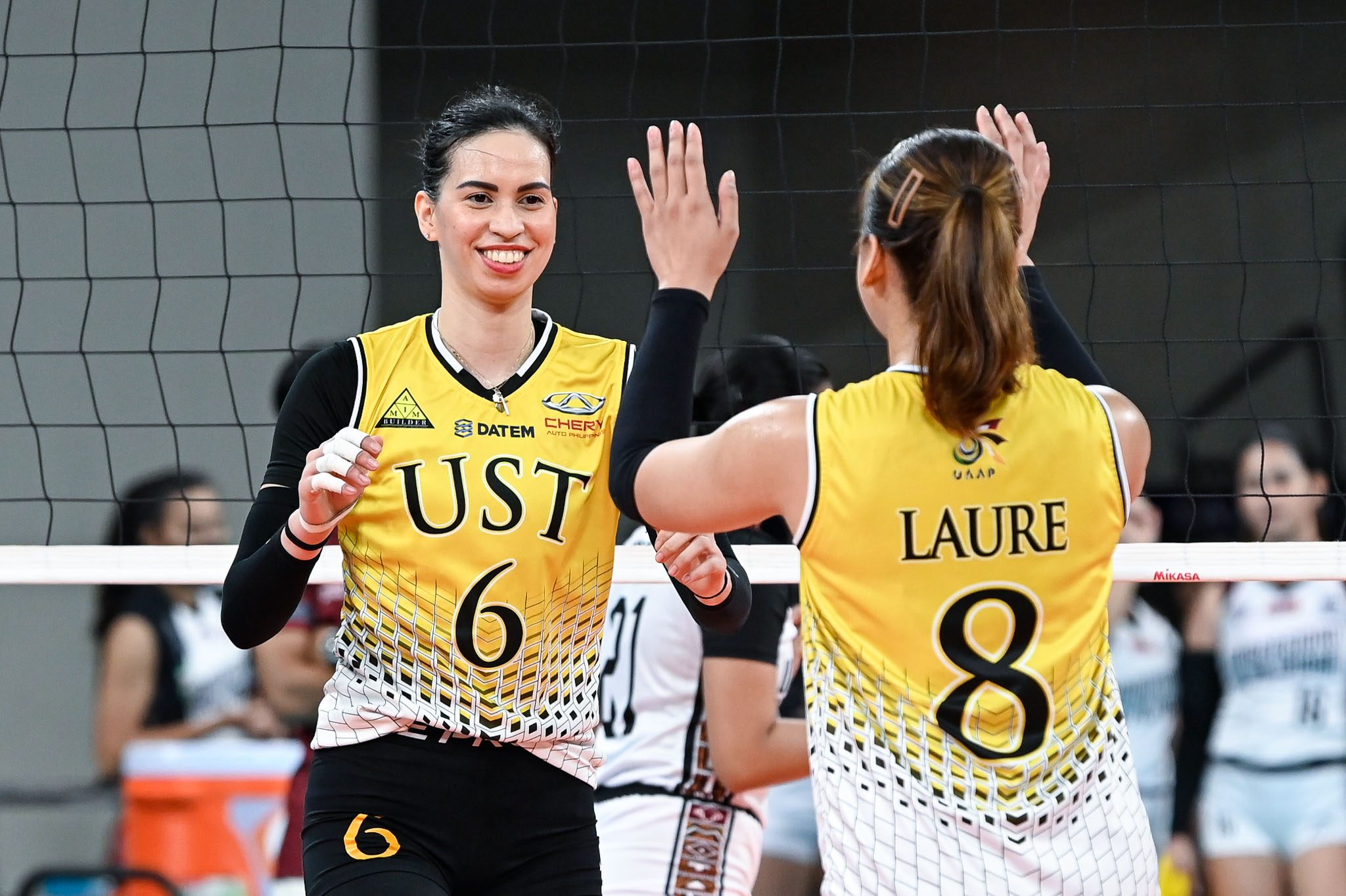 UST bounces back from stunning Adamson loss, downs UP in sweep