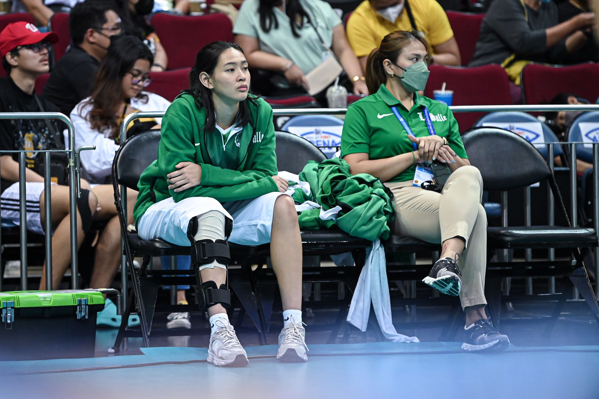 La Salle rallies around injured Leila Cruz as long road to ACL recovery starts