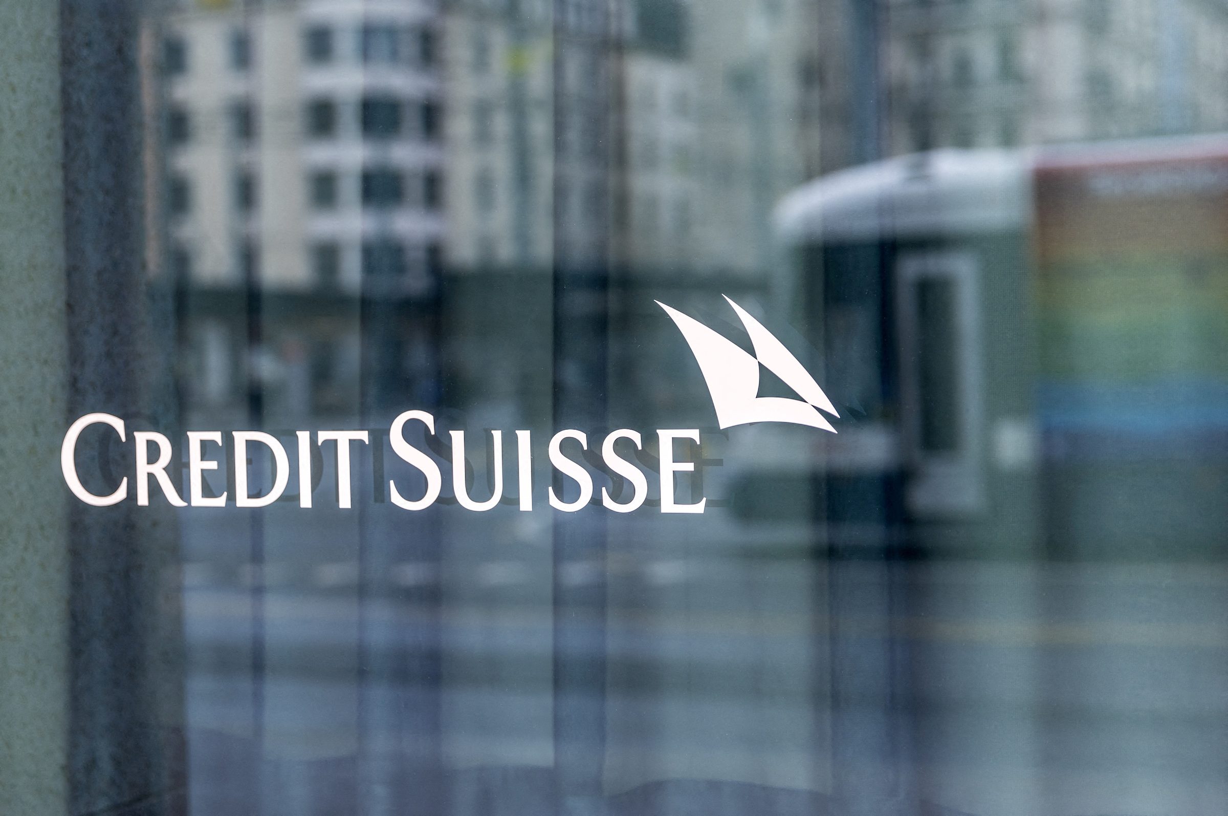 Credit Suisse delays annual report after US SEC call, shares drop