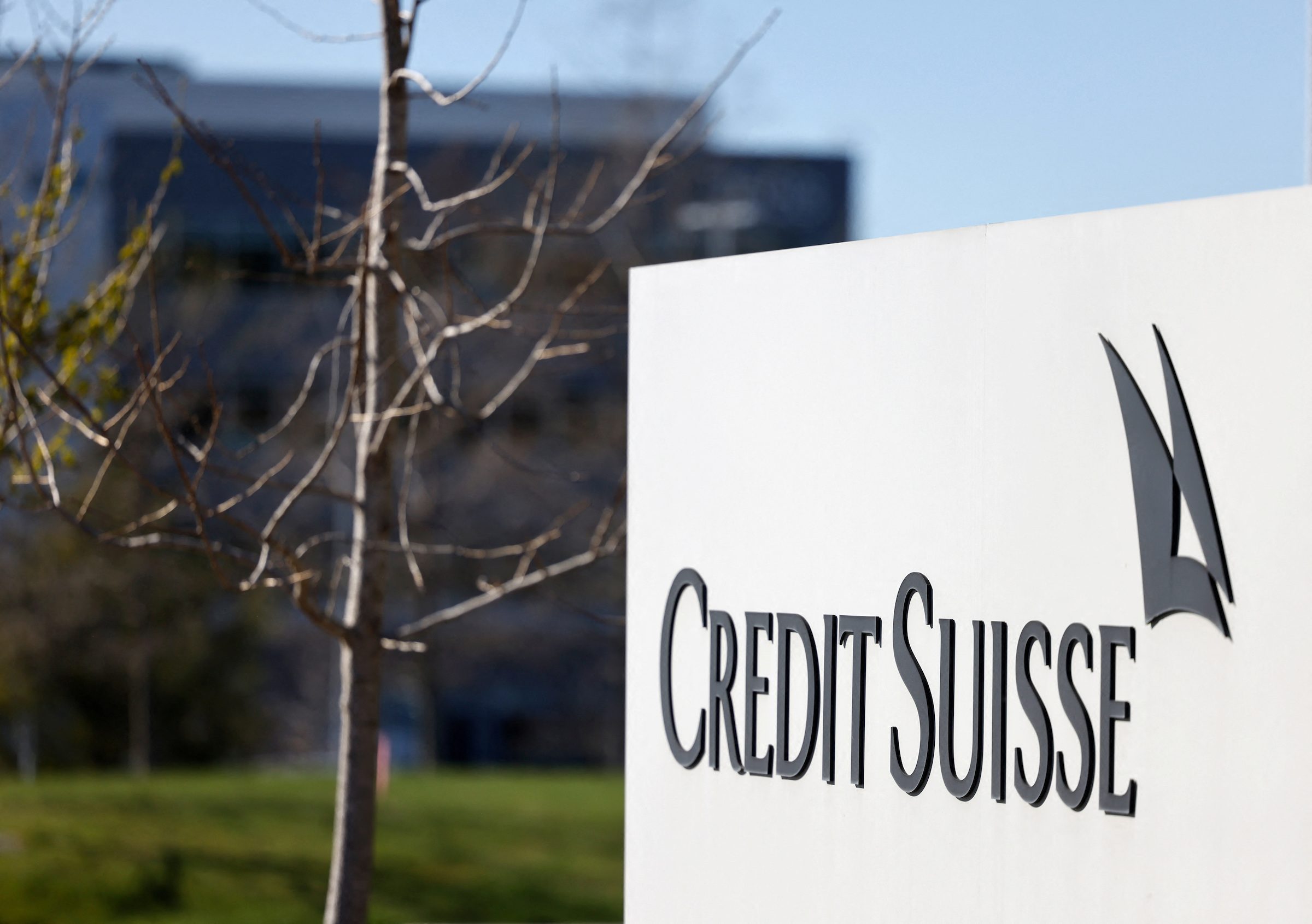 Swiss central bank throws financial lifeline to Credit Suisse after shares pummeled