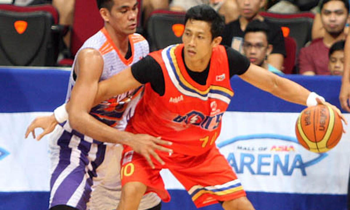 PBA great Danny Ildefonso comes out of retirement, joins Converge roster