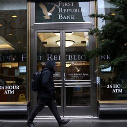 Investors tiptoe back into US bank stocks, regulators probe SVB collapse