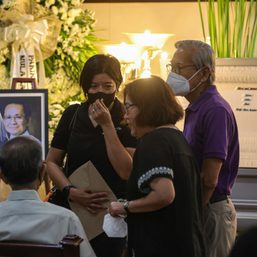 WATCH: Former students, colleagues pay tribute to veteran journalist Luis Teodoro