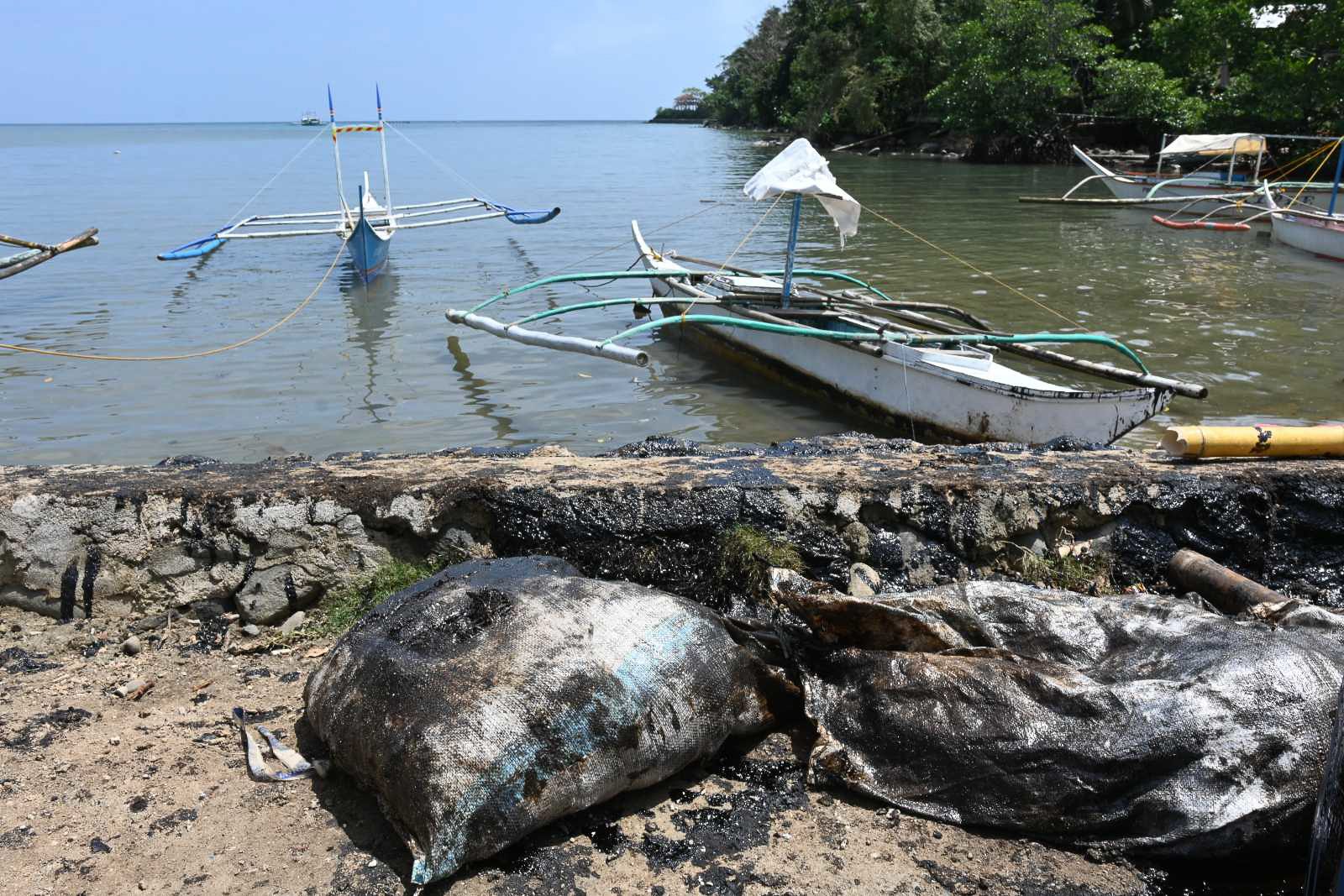 Philippine Coast Guard: Oriental Mindoro oil spill still under Tier 2